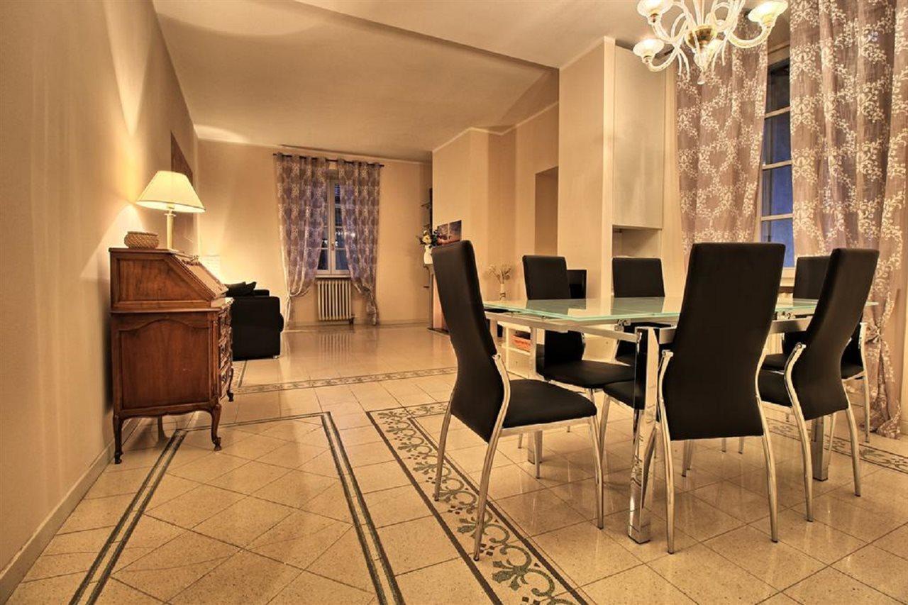 Ancient Courtyard Bonanomi 2 Bedroom Apartment Комо Екстериор снимка