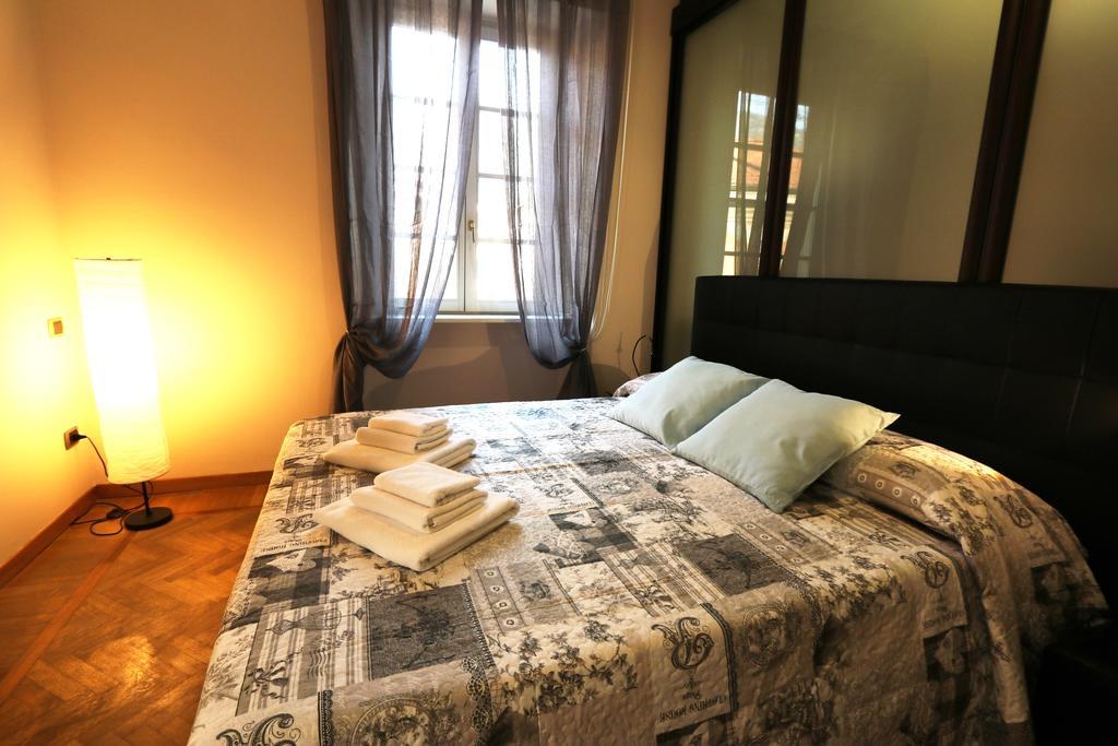 Ancient Courtyard Bonanomi 2 Bedroom Apartment Комо Екстериор снимка