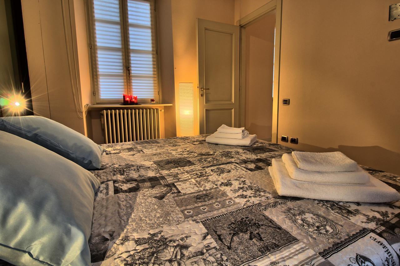 Ancient Courtyard Bonanomi 2 Bedroom Apartment Комо Екстериор снимка
