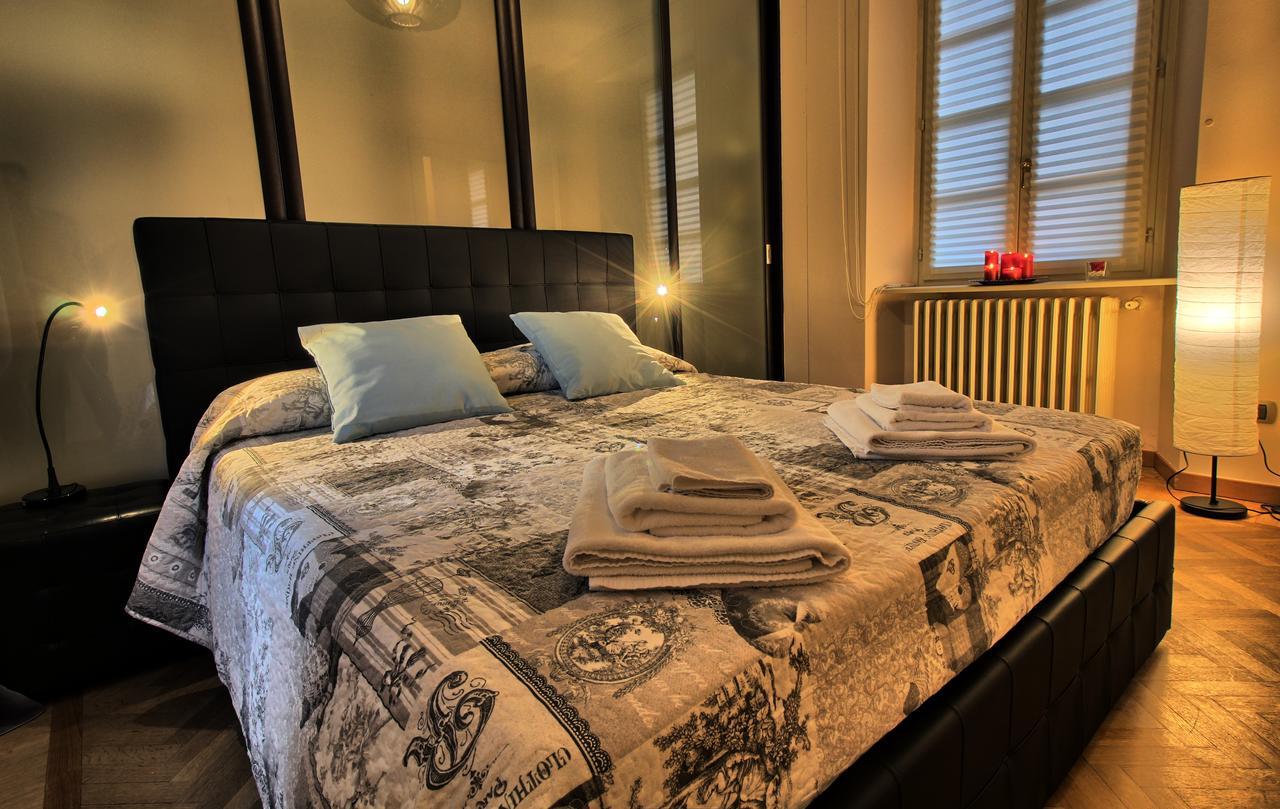 Ancient Courtyard Bonanomi 2 Bedroom Apartment Комо Екстериор снимка